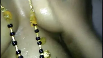 Toket besar video bokep indo muncrat permainan