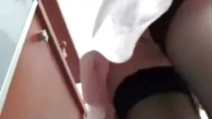 Jepang berdandan dan sek tante indo mengenakan pakaian