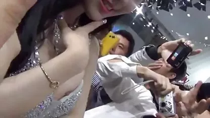 Gulat 2 perempuan vs video bokep indo xxx 1 cewek