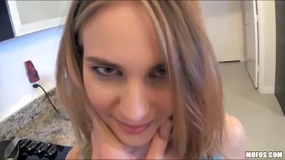 Seks dengan gadis cantik xxx indo di perkosa